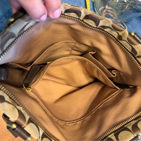 Coach Bag - Picture 13 of 15